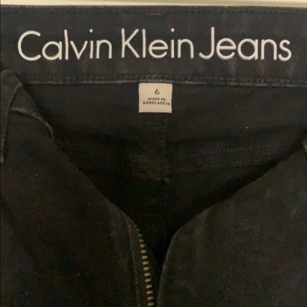 Black Calvin Klein Jeans